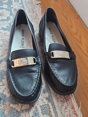 Anne Klein Black Leather Loafers with Moc Toe